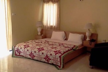 酒店 Meridian Drive