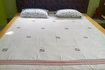 Bed & Breakfast Home Stay World