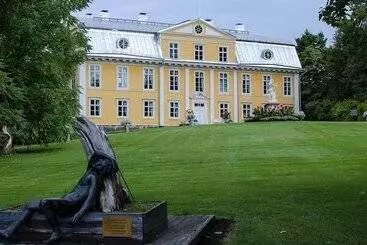 ホテル Mustion Linna