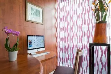 ホテル Mercure Béziers