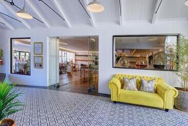 Protea Hotel By Marriott Mossel Bay