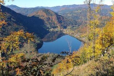 فندق Bio Bauernhof Moas