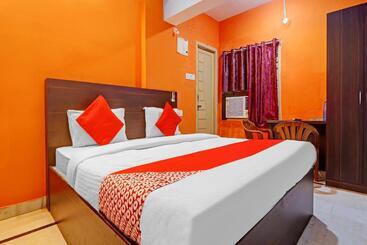 Super Hotel O Karimnagar