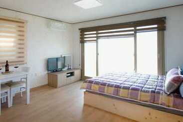 Hotel Namhae Noel Bada Pension