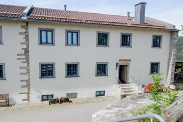 Alberg Burggasthof Hauptmann