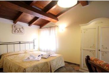 Bed and Breakfast Borgo Delle Panie