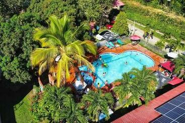 هتل Campestre Villa Betel