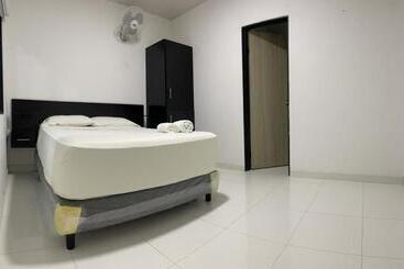 هتل Boutique La Riviera