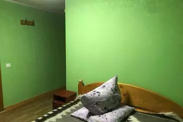 Majatalo Na Gorbochku U Natali