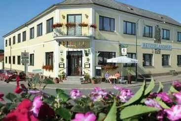 ホテル Retzerlandhof Familie Graf