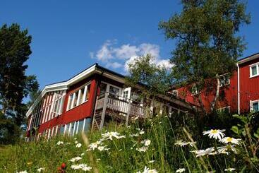 Stf Grövelsjön Fjällstation & Hotell