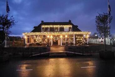 Bed and Breakfast Café Brasserie Het Heerenhuis