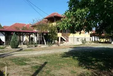 Pensiunea Magnolia Din Tismana