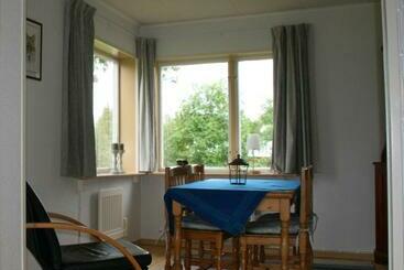 Bed and Breakfast Lillvikens Gästhuset Och Stugor