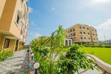 Budget Inn Service Apartments   Tiger Plaza