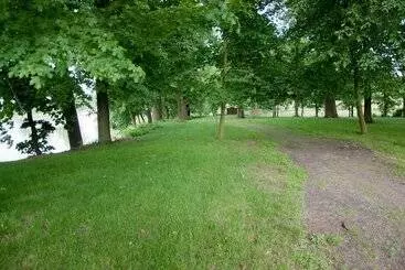 Hotelli Zámek Jeseník Nad Odrou