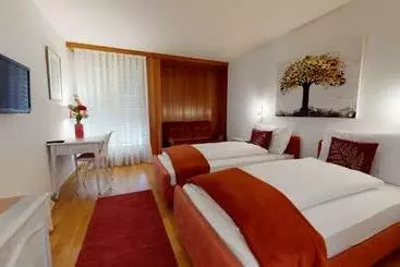 Retkeilymaja Hôtel Du Grand Pré