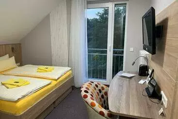 ホテル Am Steinertsee