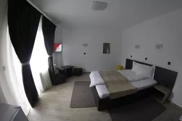 Majatalo Casa Laur Cu Plajă Privată