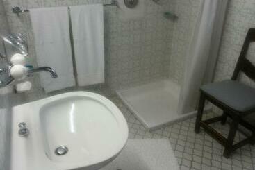 ユースホステル Motto Del Gallo