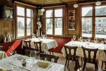 Hotel Restaurant Pizzeria Rotes Haus