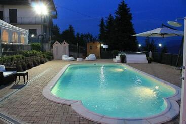 فندق Albergo Ristorante Miramonti Toano