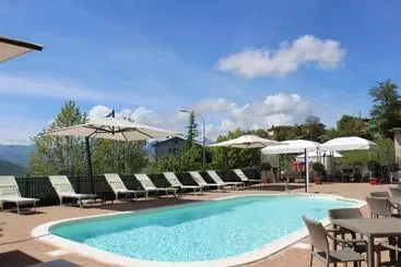 Hotelli Albergo Ristorante Miramonti Toano