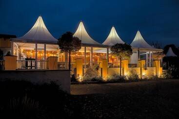 Отель Landhaus Begatal