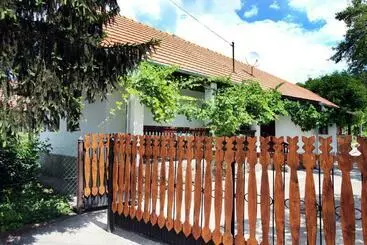 Pensão Lugas Vendégház