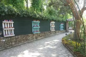B&b Land & Sea