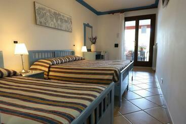 ホテル Agriturismo Bisenzio