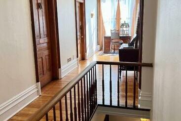 Szálloda The Woodbridge House