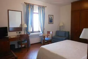 בית מלון כפרי Villa Meligunis