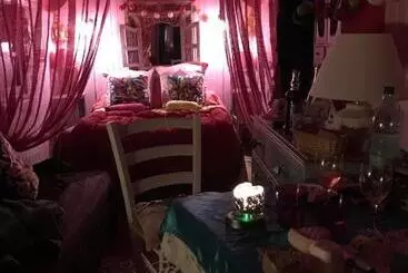 Bed and Breakfast La Roulotte De Lola Chambre D Hôtes