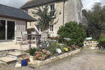 مبيت وإفطار The Barn @ Hillside