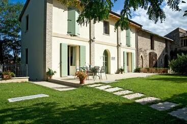 בית מלון כפרי Agriturismo Campagnoletto