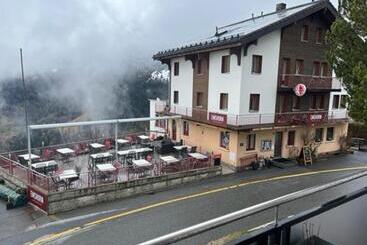 Hotelli Restaurant Emshorn