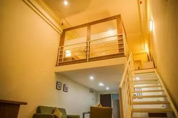 Aparthotel The Ceo Executive Suites