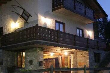 Nocleg ze śniadaniem Chambres D'hotes Les Fleurs