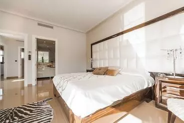 Hotel Arpita Beach Resort