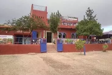 هتل Hôtel Daroudar