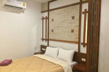 Szálloda Suanrak Resort