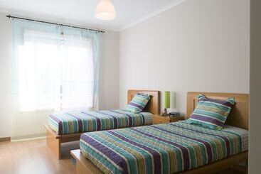 Отель Madalena Beach Apartment By Mp