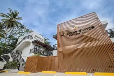 Hotel Holiday Suites Port Barton