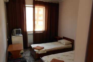 ペンション Gostevoy Dom Na Glavnoy