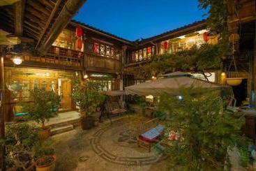 Hotel Lijiang Liyuanju Inn