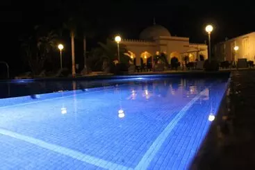 فندق Aldea Del Bazar & Spa