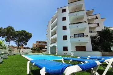 Marina Palmanova Apartamentos