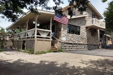 Beaver Lake Heavenly Hideaway Bed And Breakfast