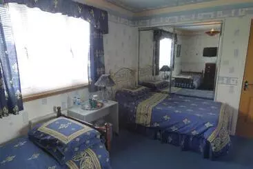 Bed and Breakfast Fantasia